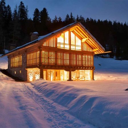 Pra De La Casa Bed & Breakfast Madonna di Campiglio Bagian luar foto