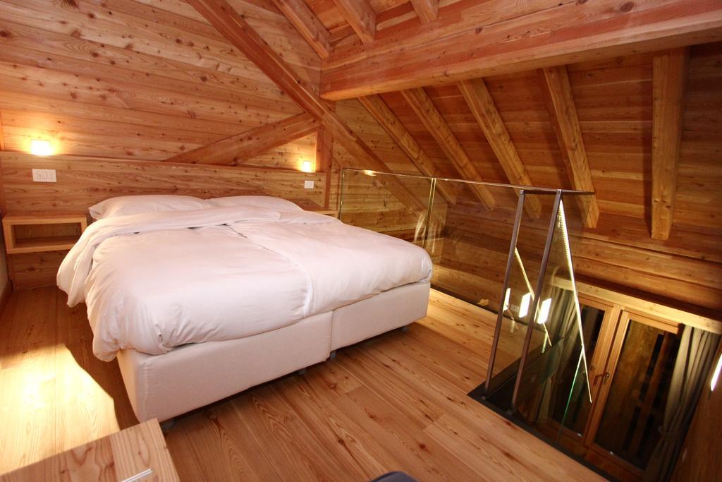 Pra De La Casa Bed & Breakfast Madonna di Campiglio Ruang foto