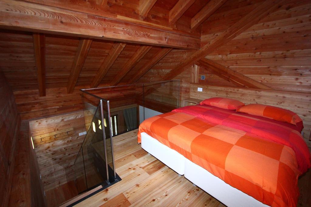 Pra De La Casa Bed & Breakfast Madonna di Campiglio Ruang foto