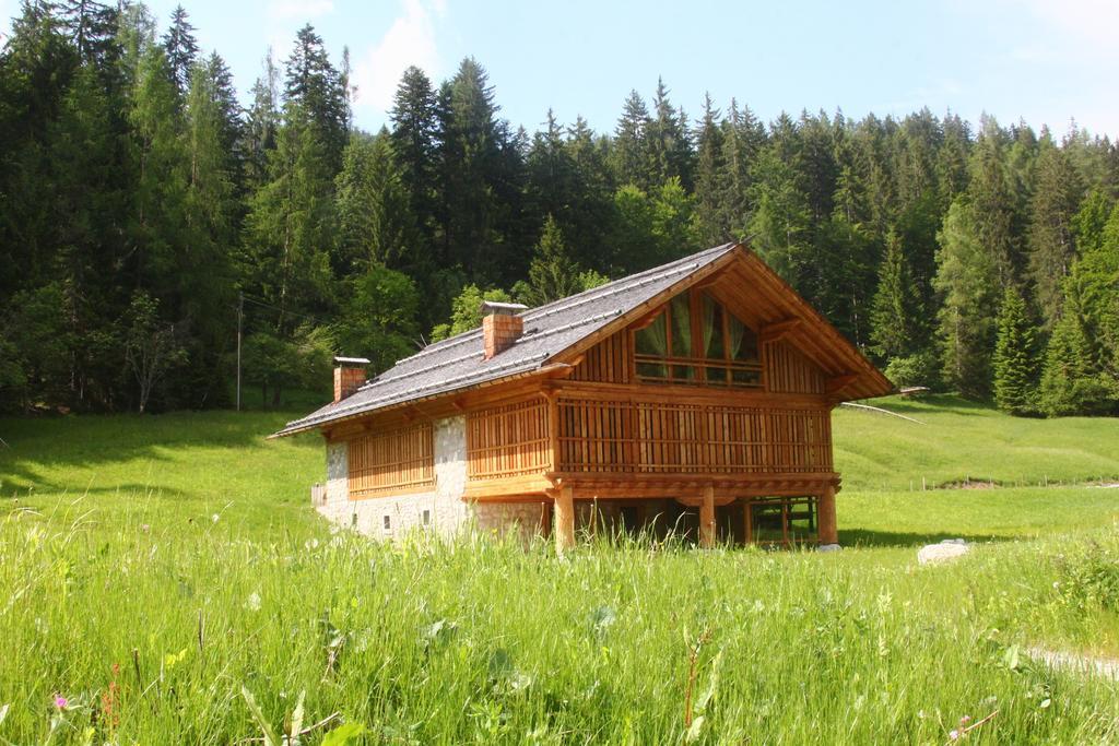 Pra De La Casa Bed & Breakfast Madonna di Campiglio Ruang foto