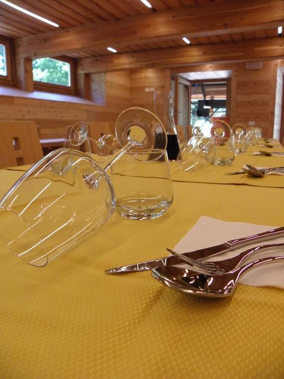 Pra De La Casa Bed & Breakfast Madonna di Campiglio Bagian luar foto