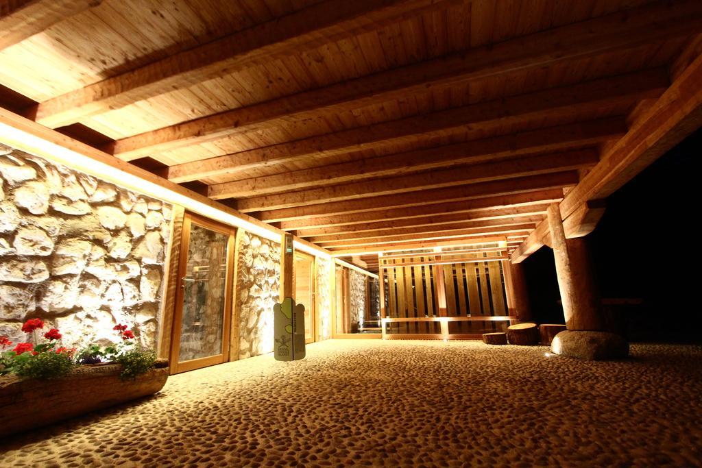 Pra De La Casa Bed & Breakfast Madonna di Campiglio Bagian luar foto